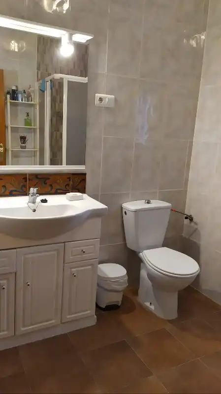 Baño de Casa o chalet de alquiler en Torrox con Aire acondicionado, Calefacción y Jardín privado
