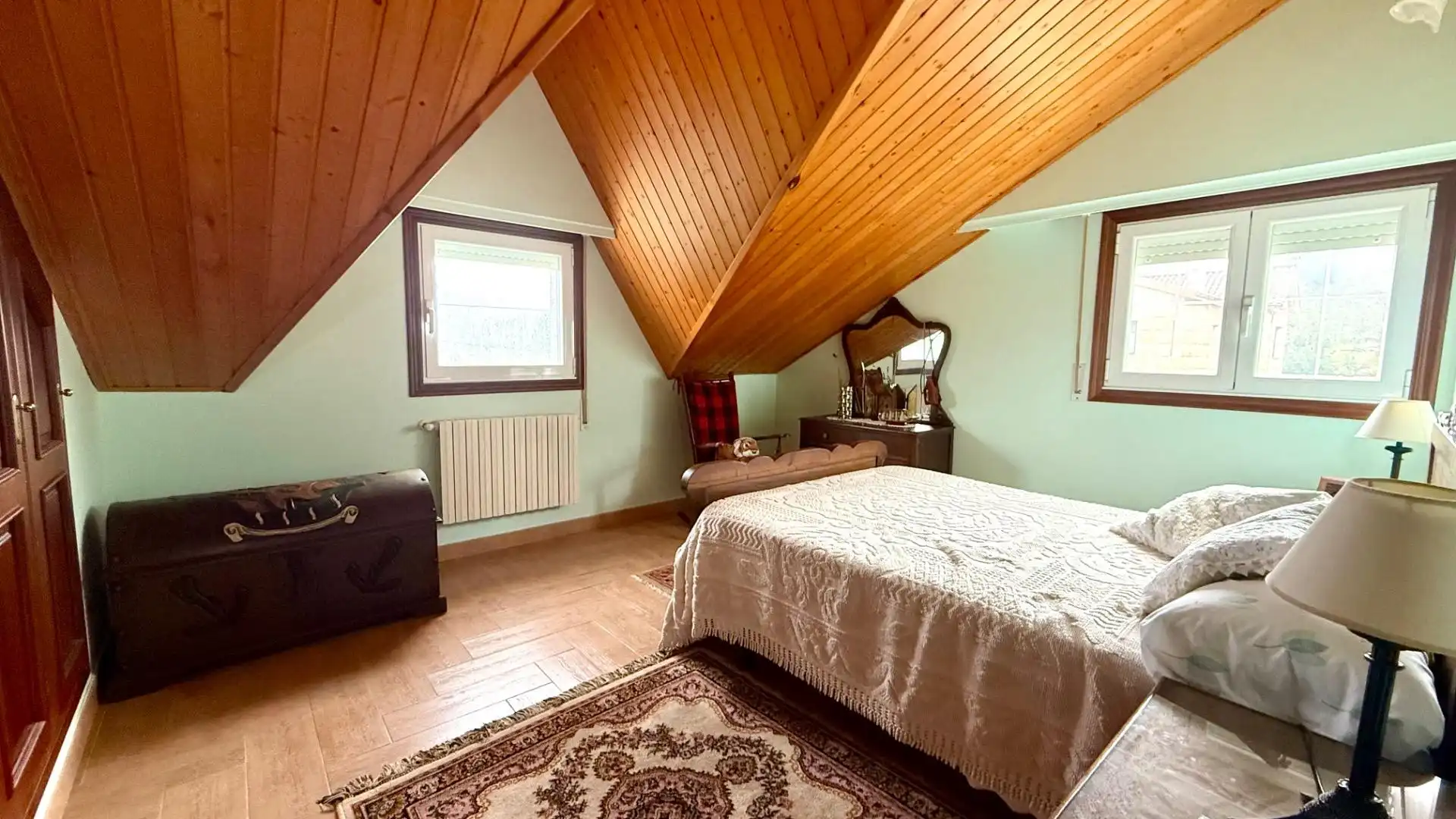 Bedroom of Country homes for sale in Toén  with Heating, Private garden and Storage room