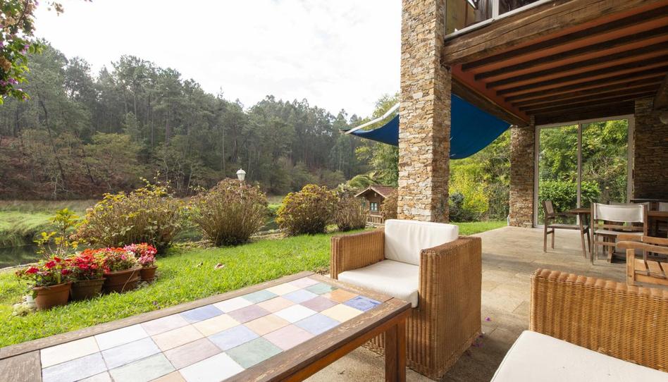 Foto 1 de Casa o xalet en venda a Lambre, Paderne, A Coruña