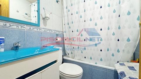 Foto 3 de Pis en venda a Calle Alfonso X el Sabio, Reyes, Parla