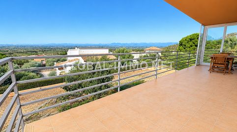 ENCANTADORA CASA FAMILIAR DE 3 DORMITORIOS CON AMPLIO TERRENO  PAU, imagen 4