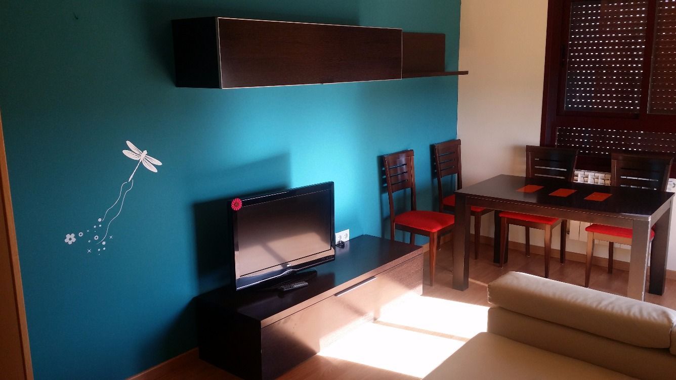 Sala d'estar de Pis de lloguer en Cáceres Capital amb Calefacció, Parquet i Traster