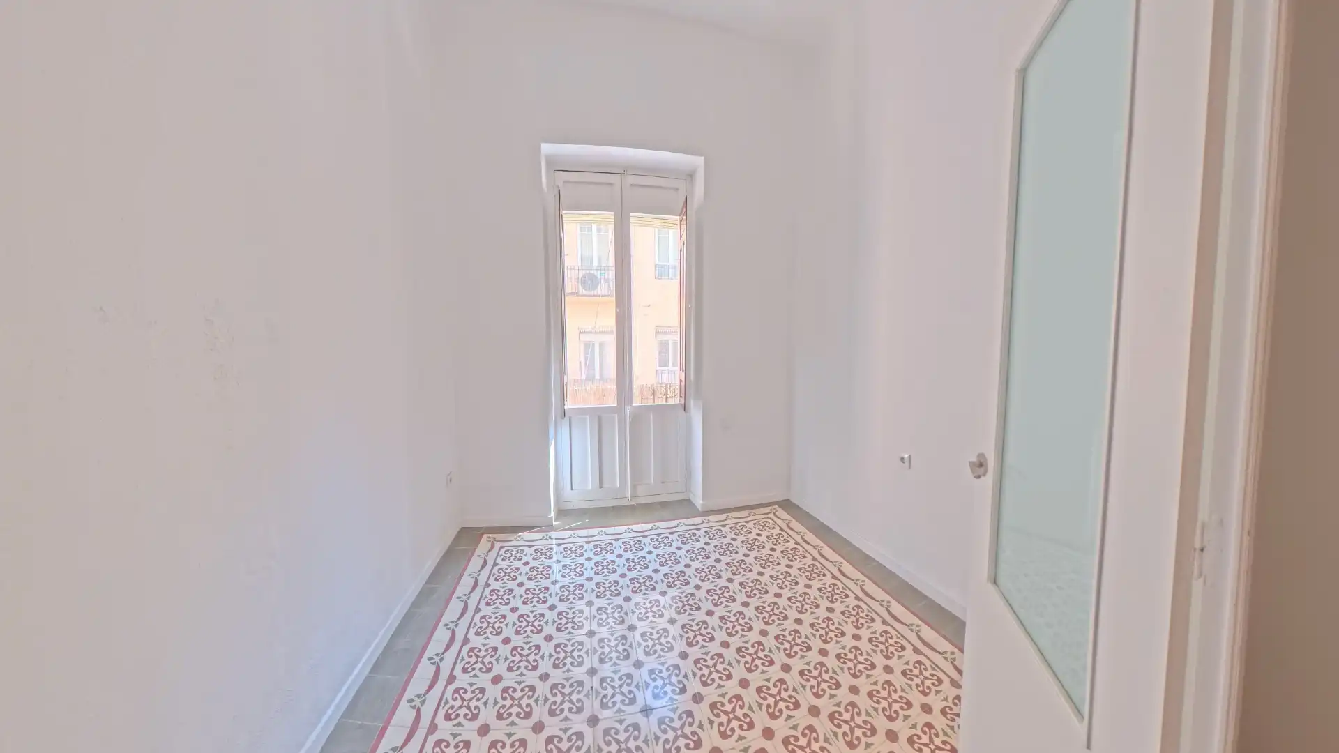 Wohnung zur Miete in Carrer Berenguer de Marquina, Mercado