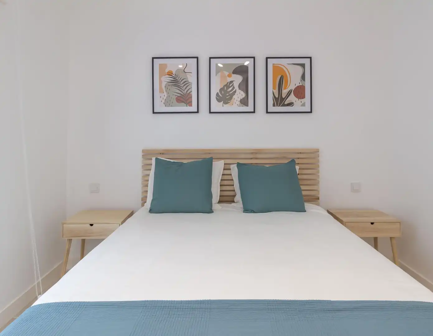Dormitori de Apartament de lloguer en Las Palmas de Gran Canaria amb Moblat i Balcó