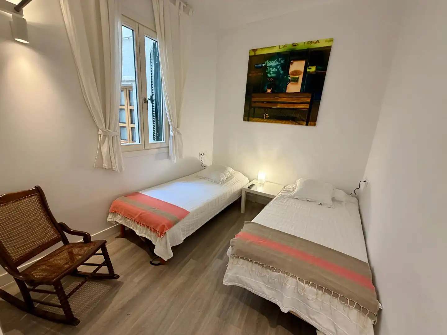Bedroom of Flat for rent in  Palma de Mallorca  with Air Conditioner, Heating and Parquet flooring