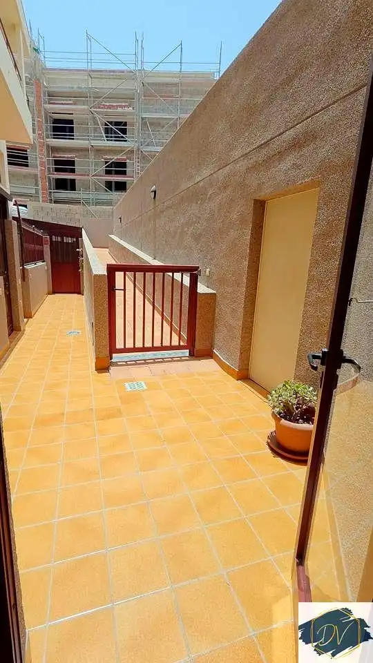 Terrassa de Planta baixa en venda en Candelaria amb Piscina i Piscina comunitària