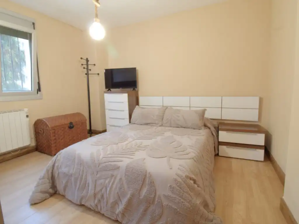 Bedroom of Flat for rent in Agustinak / Agustinas -  Markola