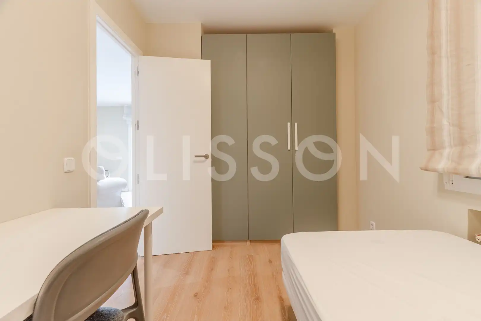 Habitación de Piso en venta en Madrid con Calefacción, Terraza y Trastero