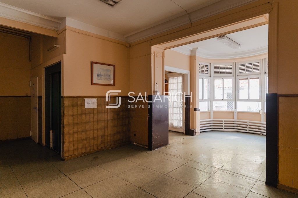 Flat to rent in  Barcelona Capital  with Heating, Terrace and Balcony