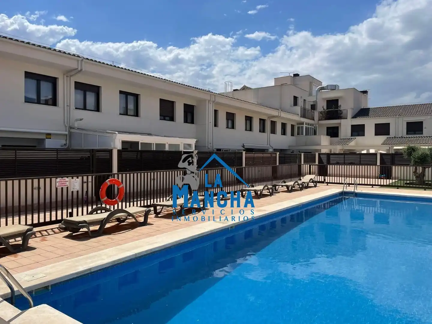 Casa adosada en venta en Facultad de Medicina, Albacete Capital