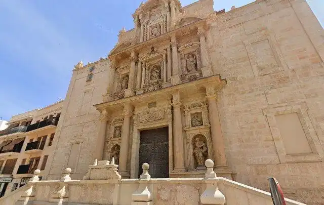 Vista exterior de Casa adosada en venta en Llíria