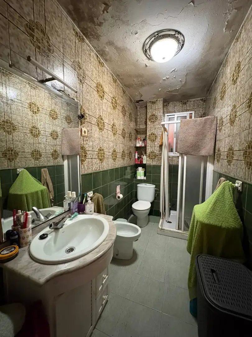 Bathroom of Flat for sale in Jerez de la Frontera