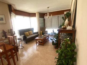 Piso con ascensor en venta en Calle la Brava