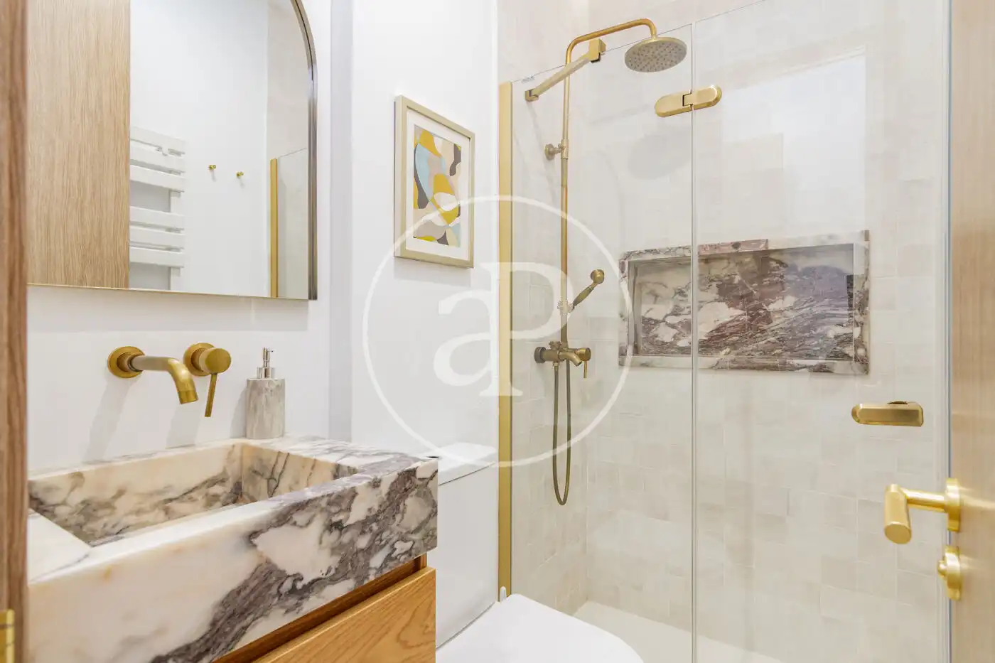 Baño de Piso en venta en Madrid con Aire acondicionado, Calefacción y Amueblado