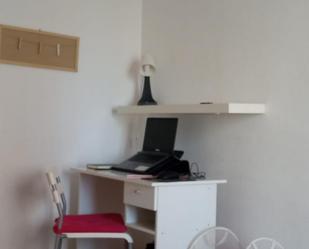 Apartment to share in Pilar