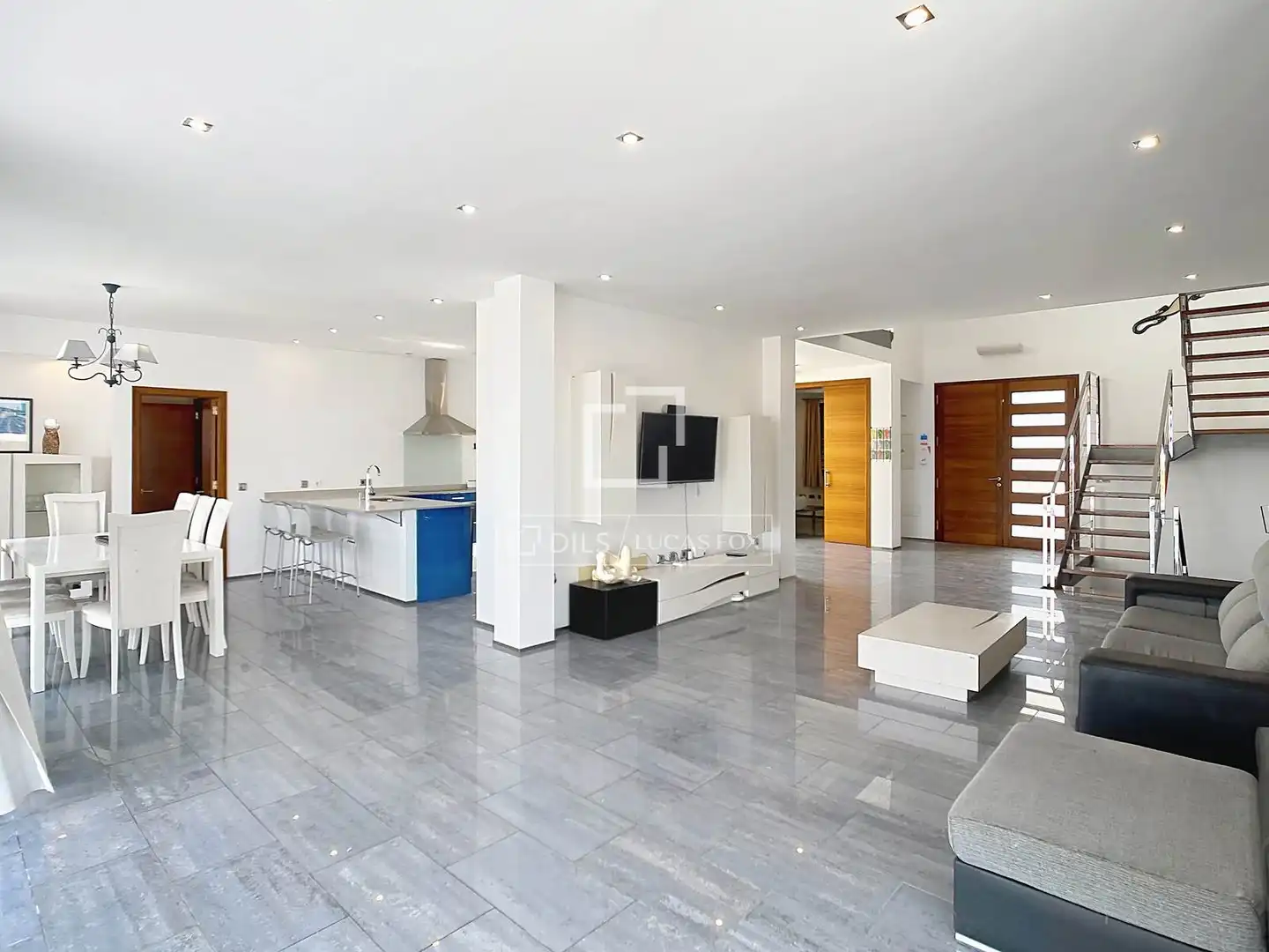 Sala d'estar de Casa o xalet en venda en Ciutadella de Menorca amb Aire condicionat, Calefacció i Jardí privat