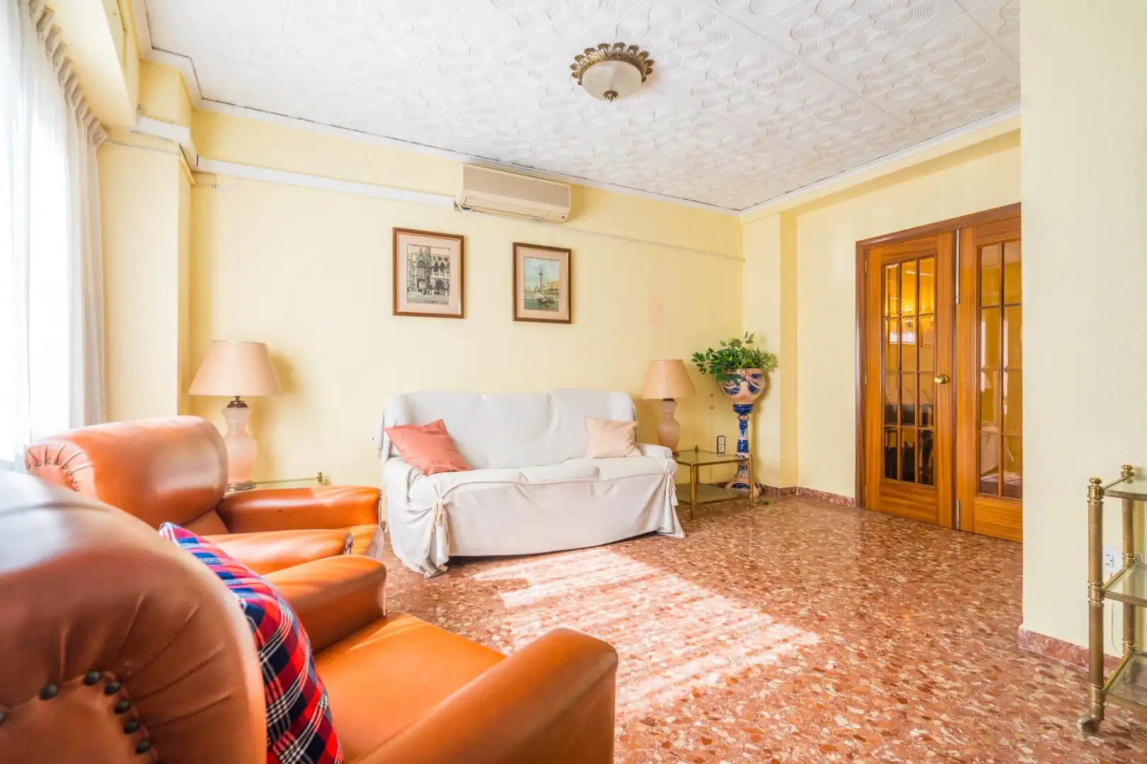 Sala de estar de Casa adosada en venta en Sagunto / Sagunt con Terraza