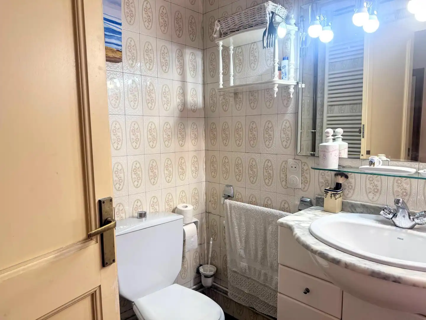 Bathroom of Flat for sale in Girona  with Heating and Balcony