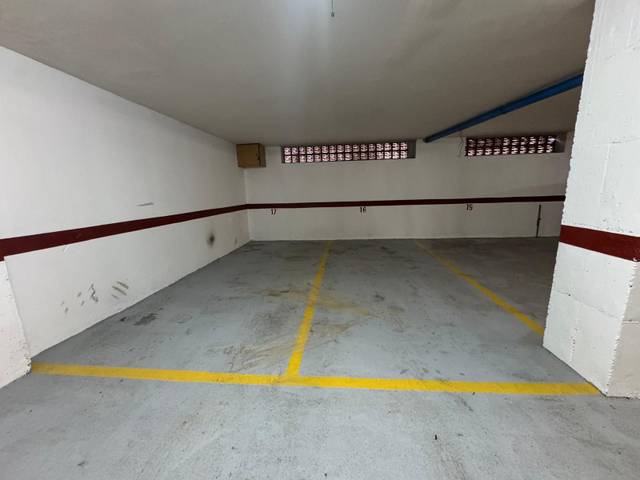 Garaje en Alquiler en maresme en Sant Cebrià de Vallalta