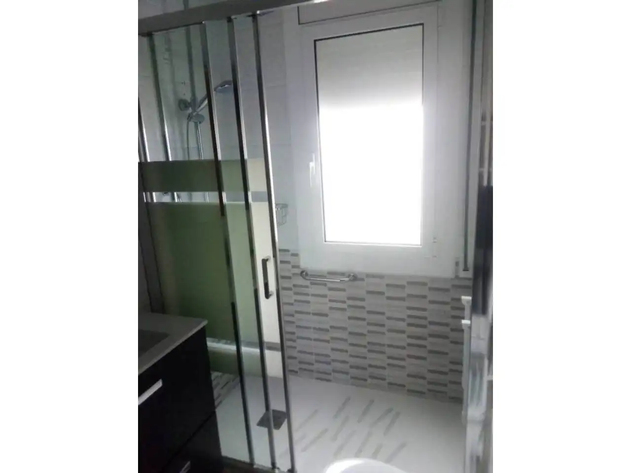 Baño de Piso en venta en Montornès del Vallès con Calefacción, Parquet y Balcón