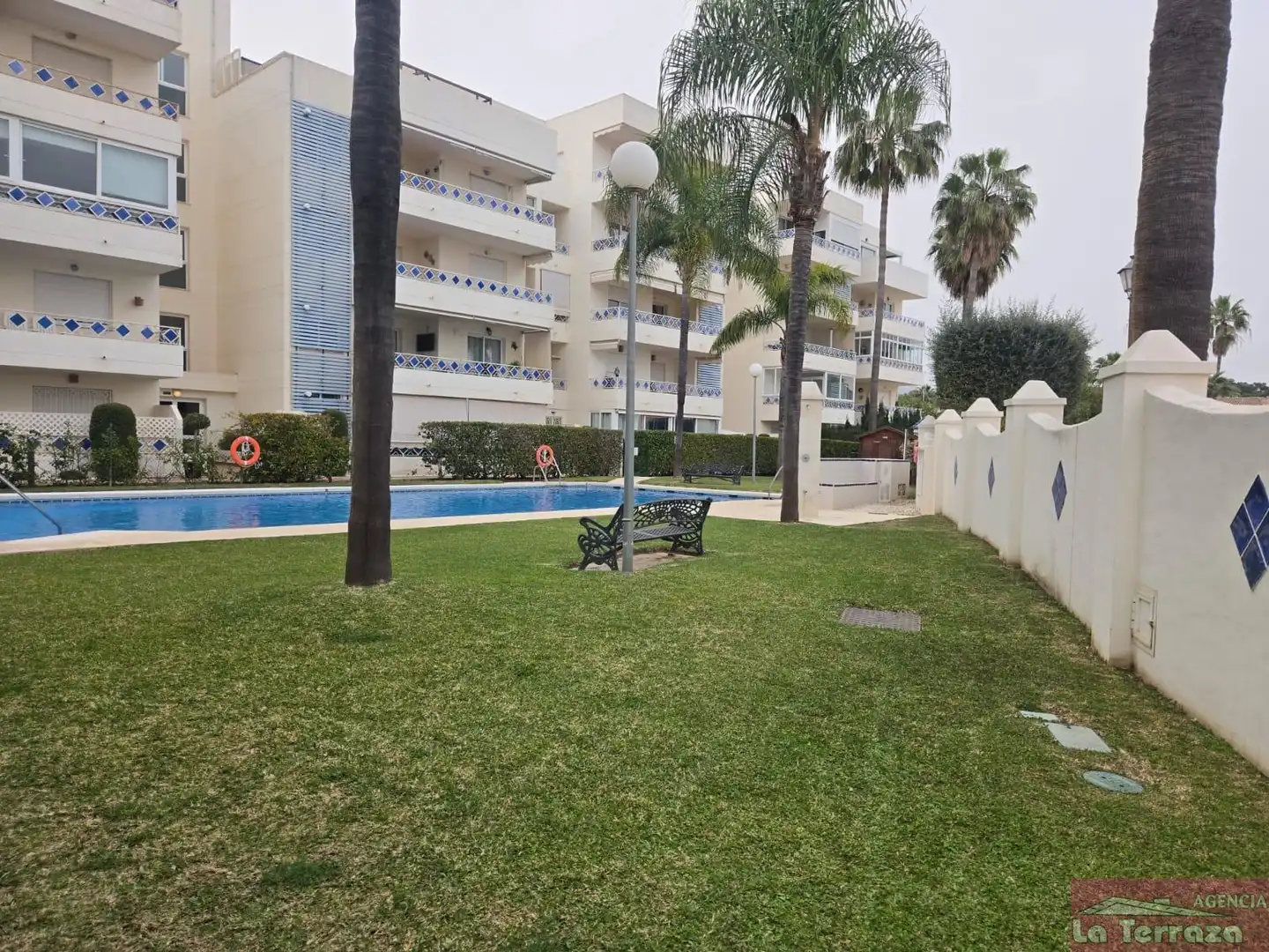 Swimming pool of Apartments for sale in Marbella  with Storage room and Community pool