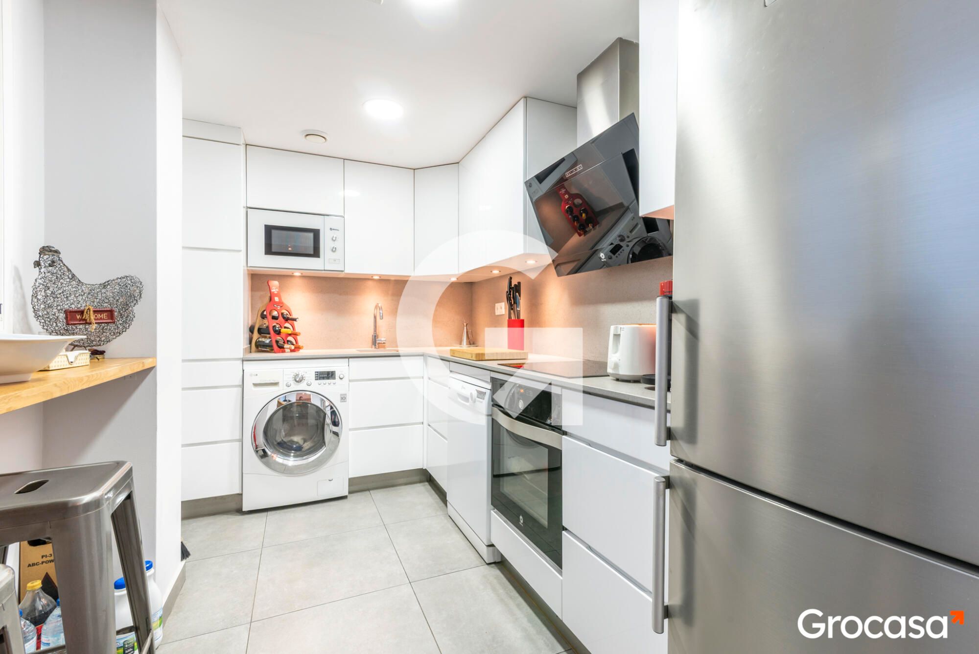 Cuina de Pis en venda en Sant Feliu de Llobregat amb Aire condicionat, Calefacció i Traster