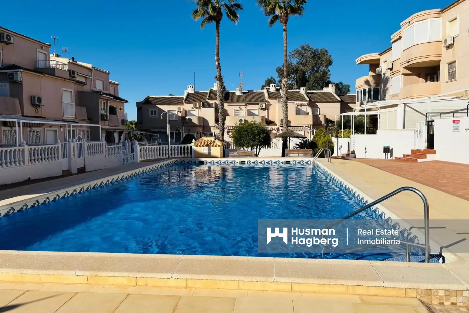 Adosado con terraza en venta en Orihuela Costa