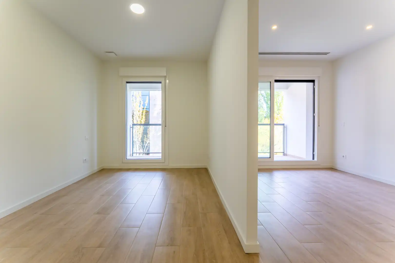 Flat for rent in Calle de Juan Ignacio Luca de Tena, 28, Salvador