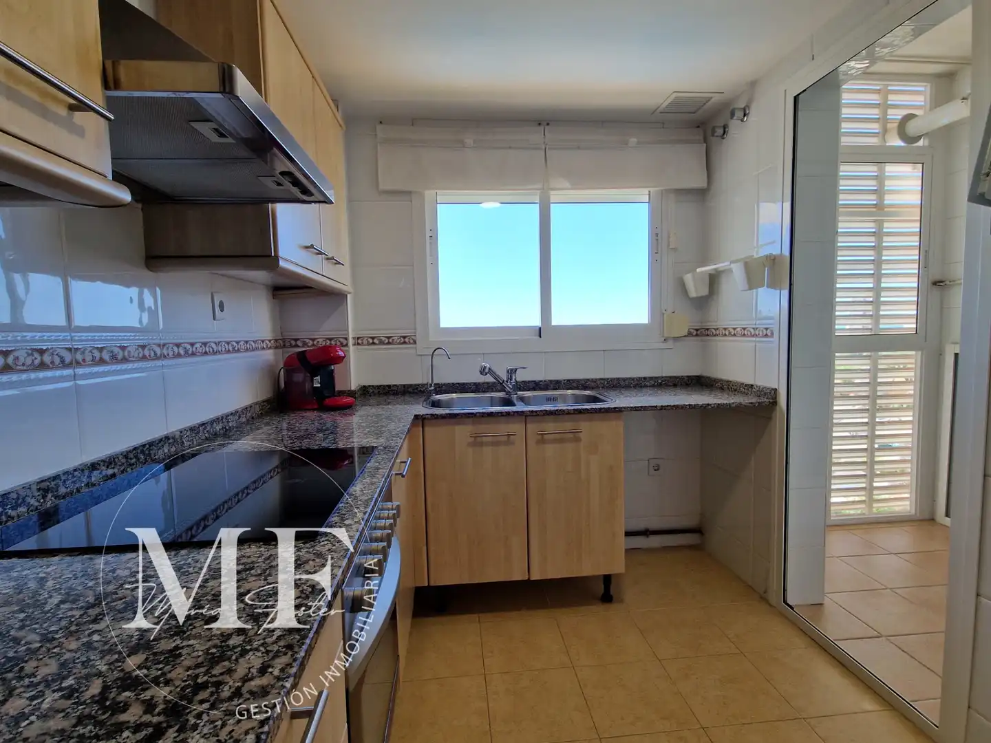 Küche von Wohnung zum Verkauf in Alicante / Alacant mit Klimaanlage, Heizung und Terrasse