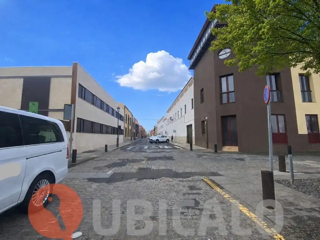 Vista exterior de Àtic en venda en San Cristóbal de la Laguna amb Moblat, Forn i Rentadora