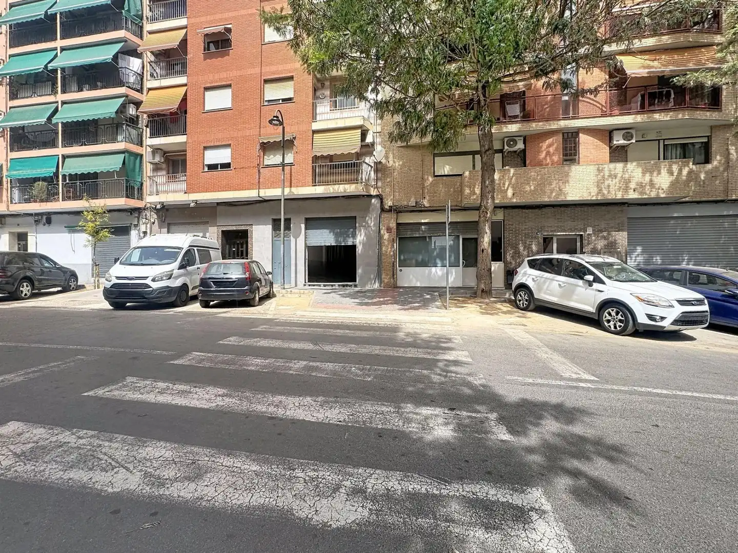 Vista exterior de Local en venda en Quart de Poblet