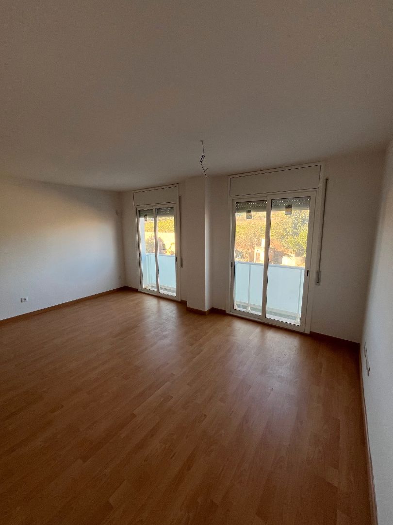 Habitación de Dúplex de alquiler en Sant Martí Sarroca con Parquet, Terraza y Horno