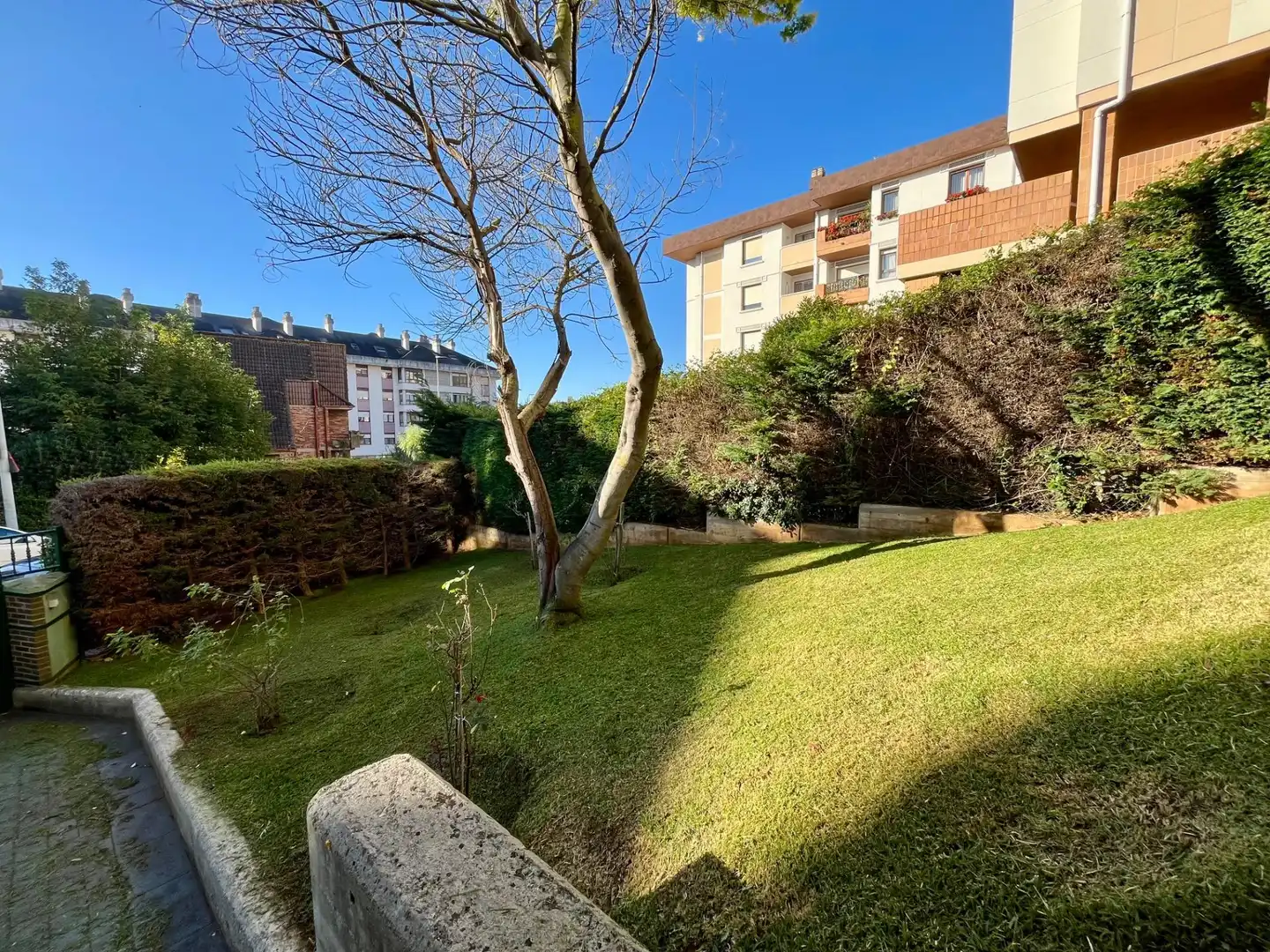 Duplex con giardino in vendita a CONSUELO BERGES, imagen 2