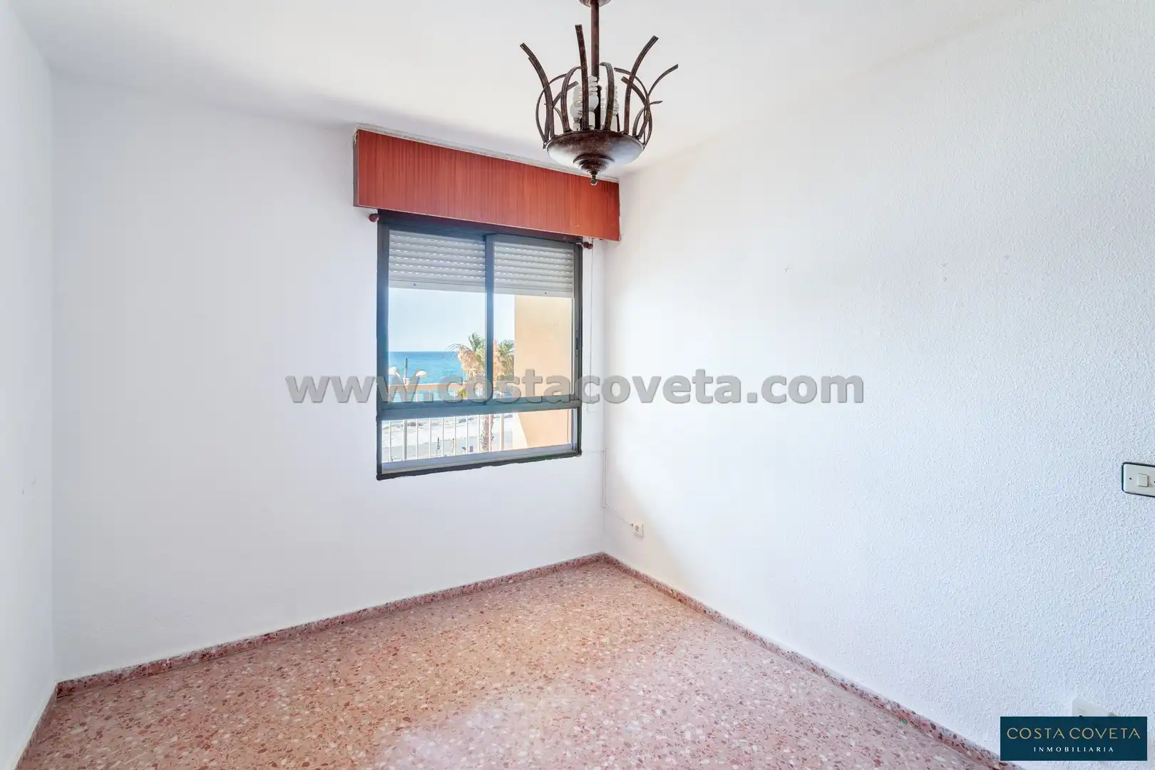Dormitori de Apartament en venda en Villajoyosa / La Vila Joiosa amb Terrassa i Balcó
