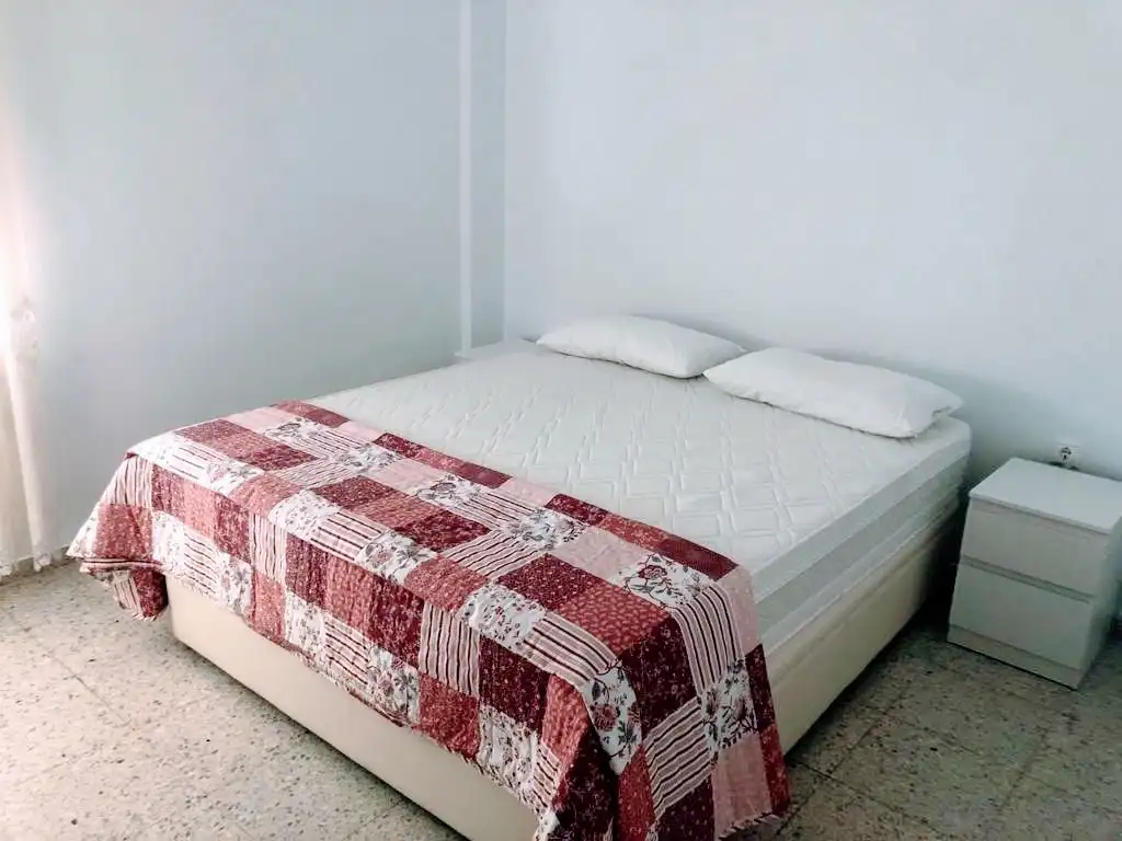 Habitación de Piso de alquiler en Córdoba con Terraza y Amueblado