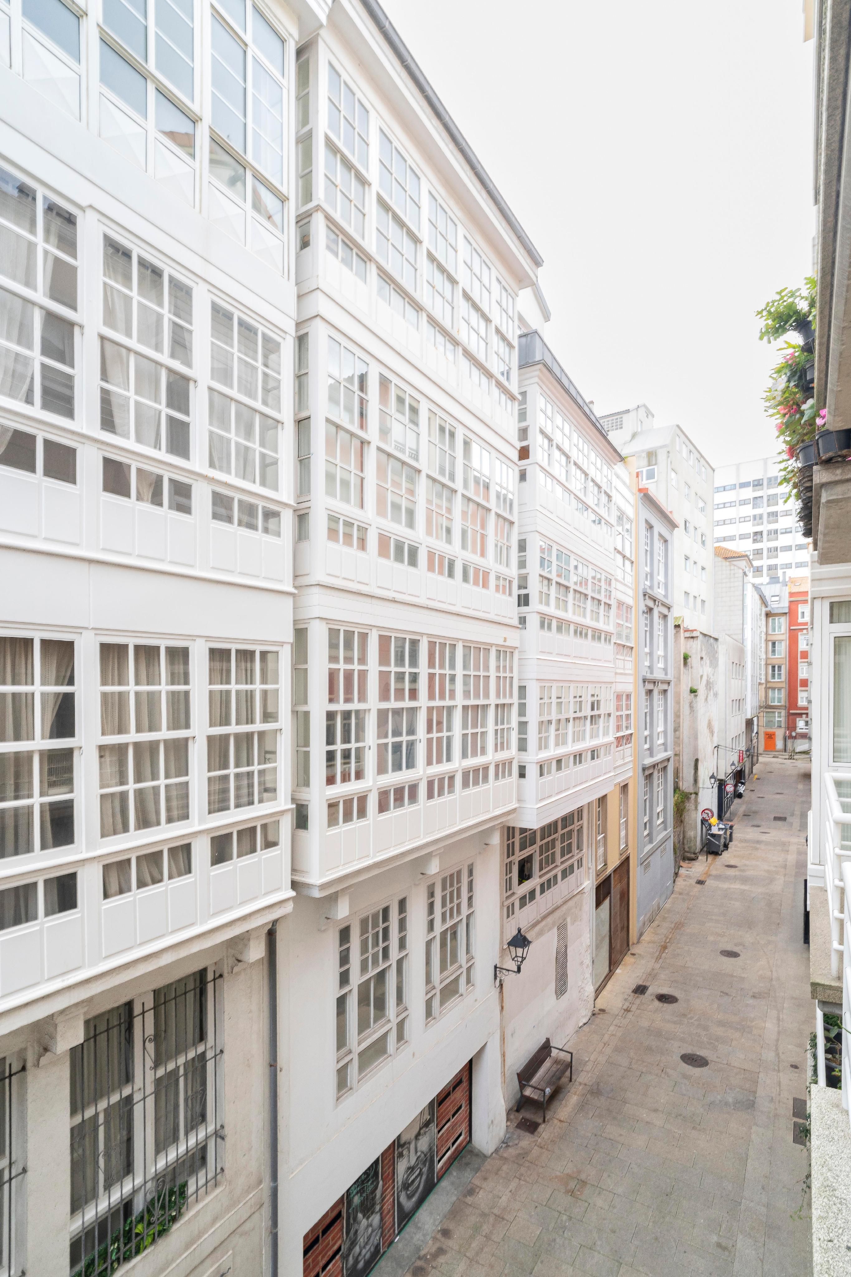 Exterior view of Apartment for sale in A Coruña Capital   with Heating, Parquet flooring and Storage room