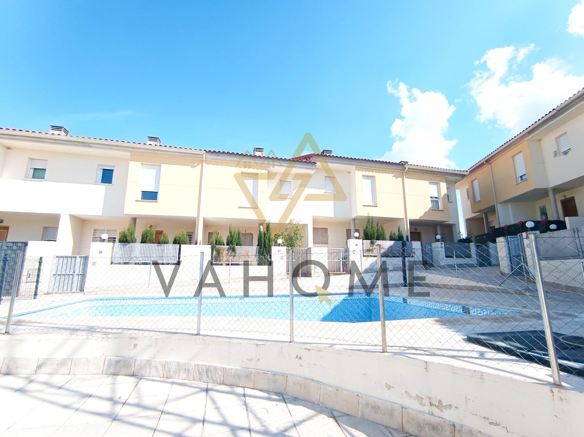 Swimming pool of House or chalet for sale in Ontígola  with Air Conditioner, Heating and Private garden