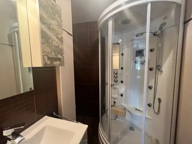 Bathroom of Flat for rent in Puertollano  with Air Conditioner, Heating and Parquet flooring