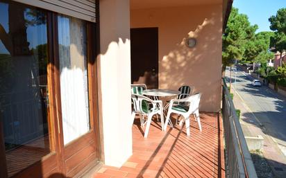 Terrasse von Dachboden zum verkauf in Pals mit Terrasse und Balkon