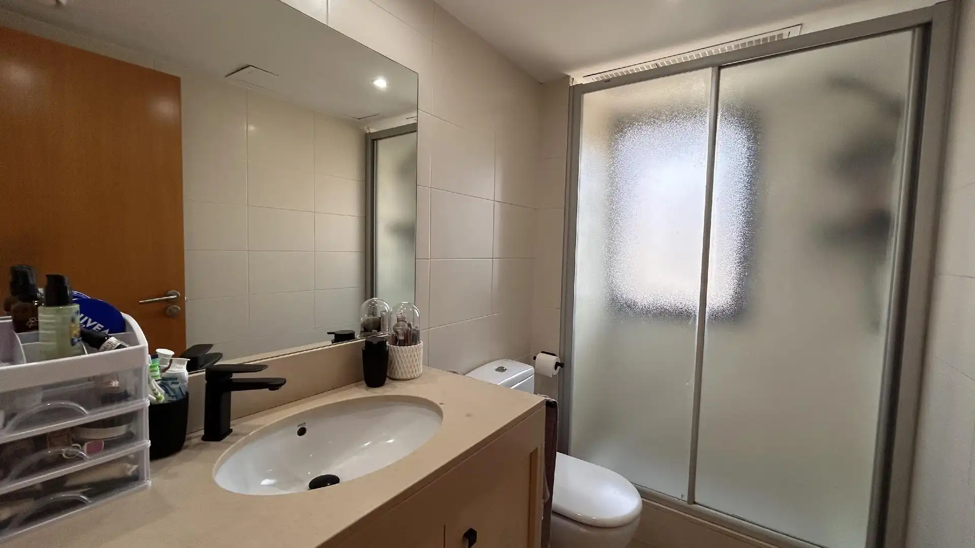 Bany de Casa o xalet en venda en Sant Andreu de la Barca amb Aire condicionat, Calefacció i Terrassa