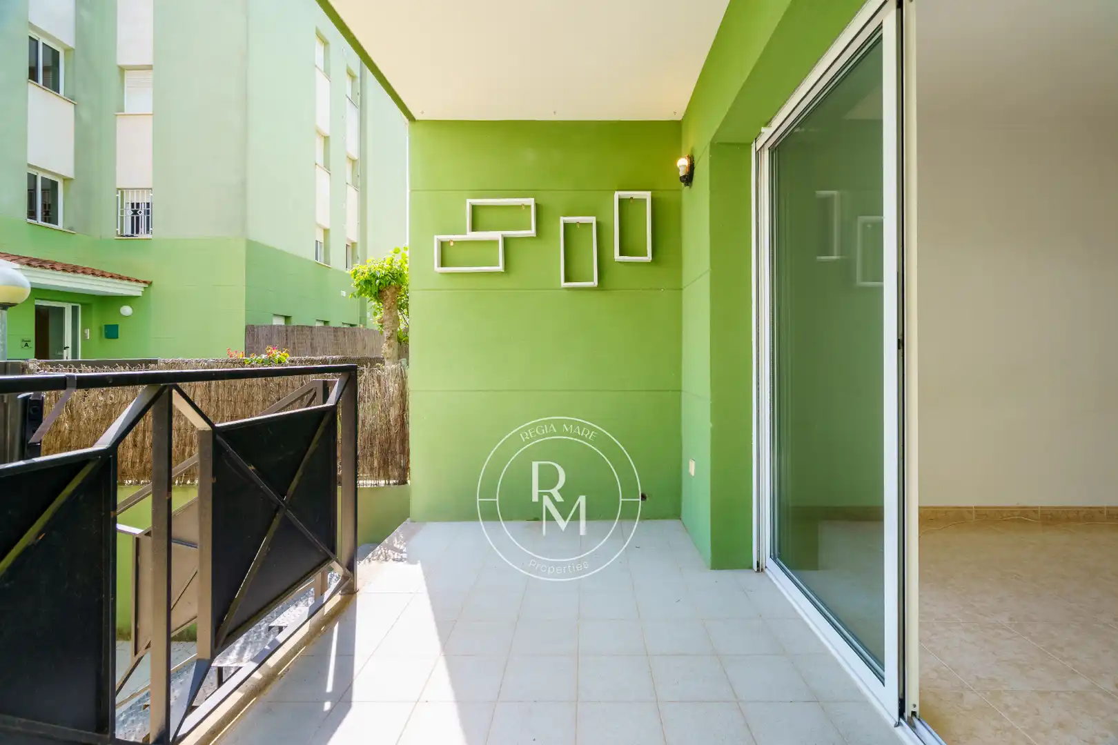 Terraza de Piso en venta en El Vendrell con Aire acondicionado, Calefacción y Jardín privado