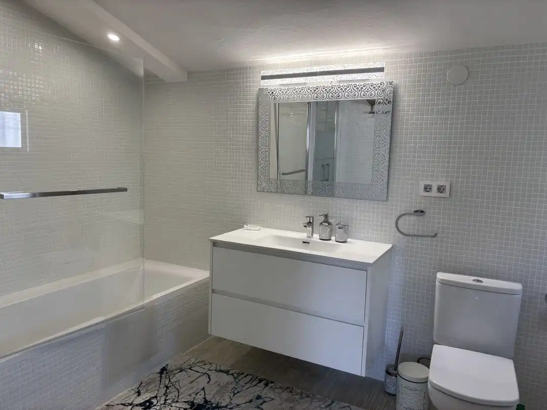 Casa amb piscina en venda a Río Real - Los Monteros, imagen 15