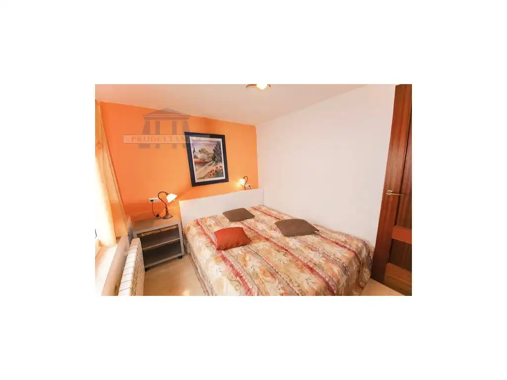 Casa amb piscina en venda a Calle Illes Canaries De Les, imagen 18