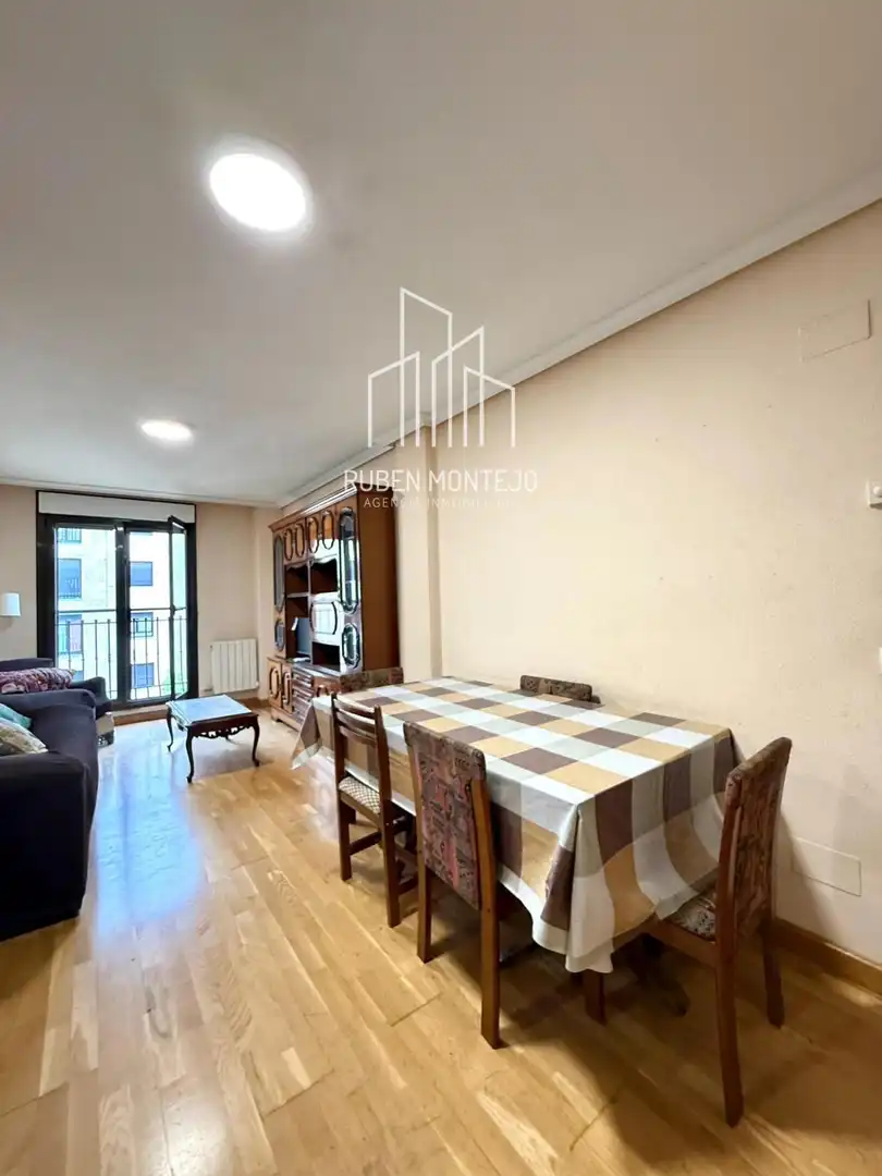 Exterior view of Flat for rent in Salamanca  with Heating, Terrace and Furnished