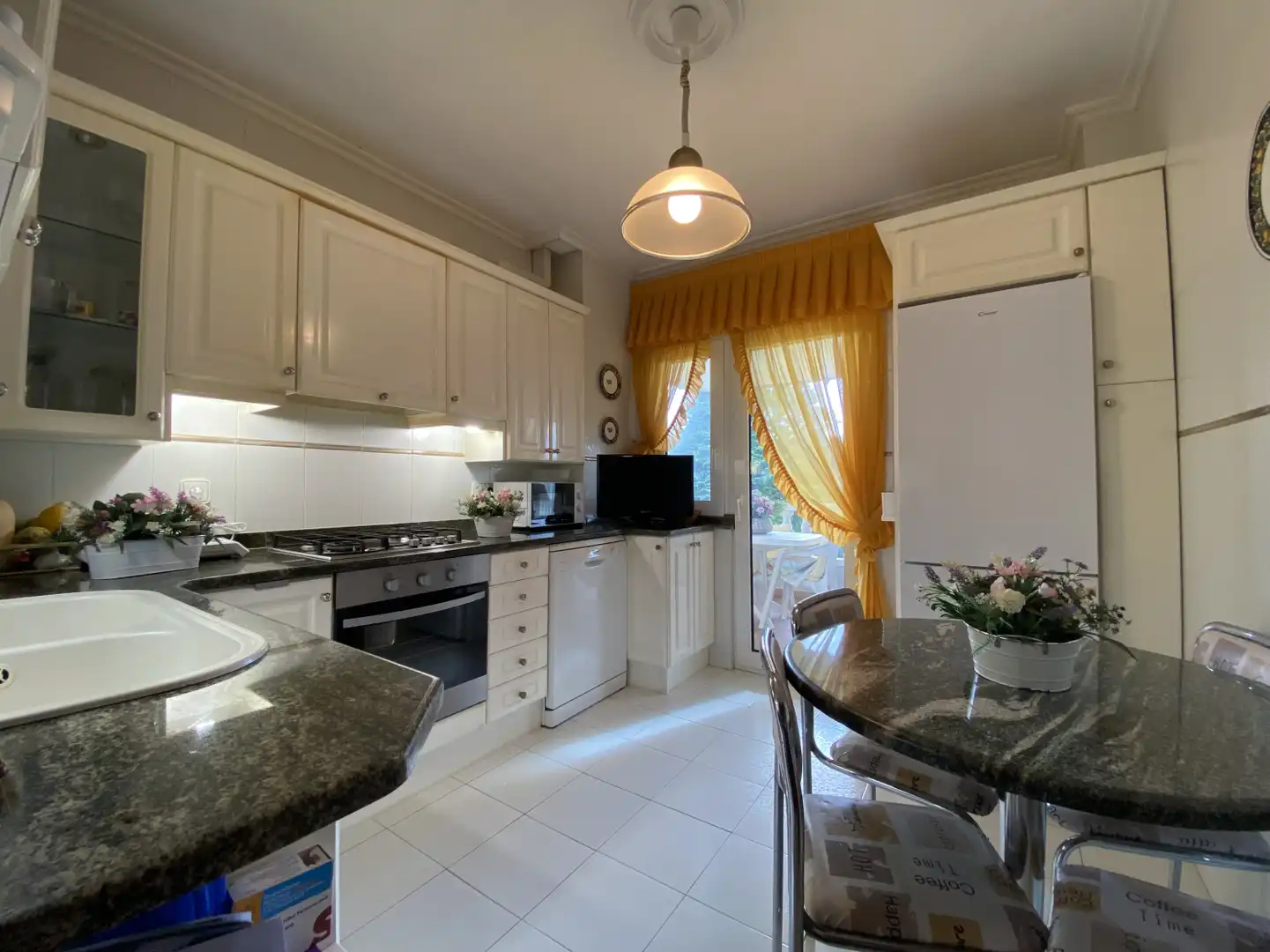 Kitchen of Detached homes for sale in Torrelavega   with Heating, Private garden and Parquet flooring