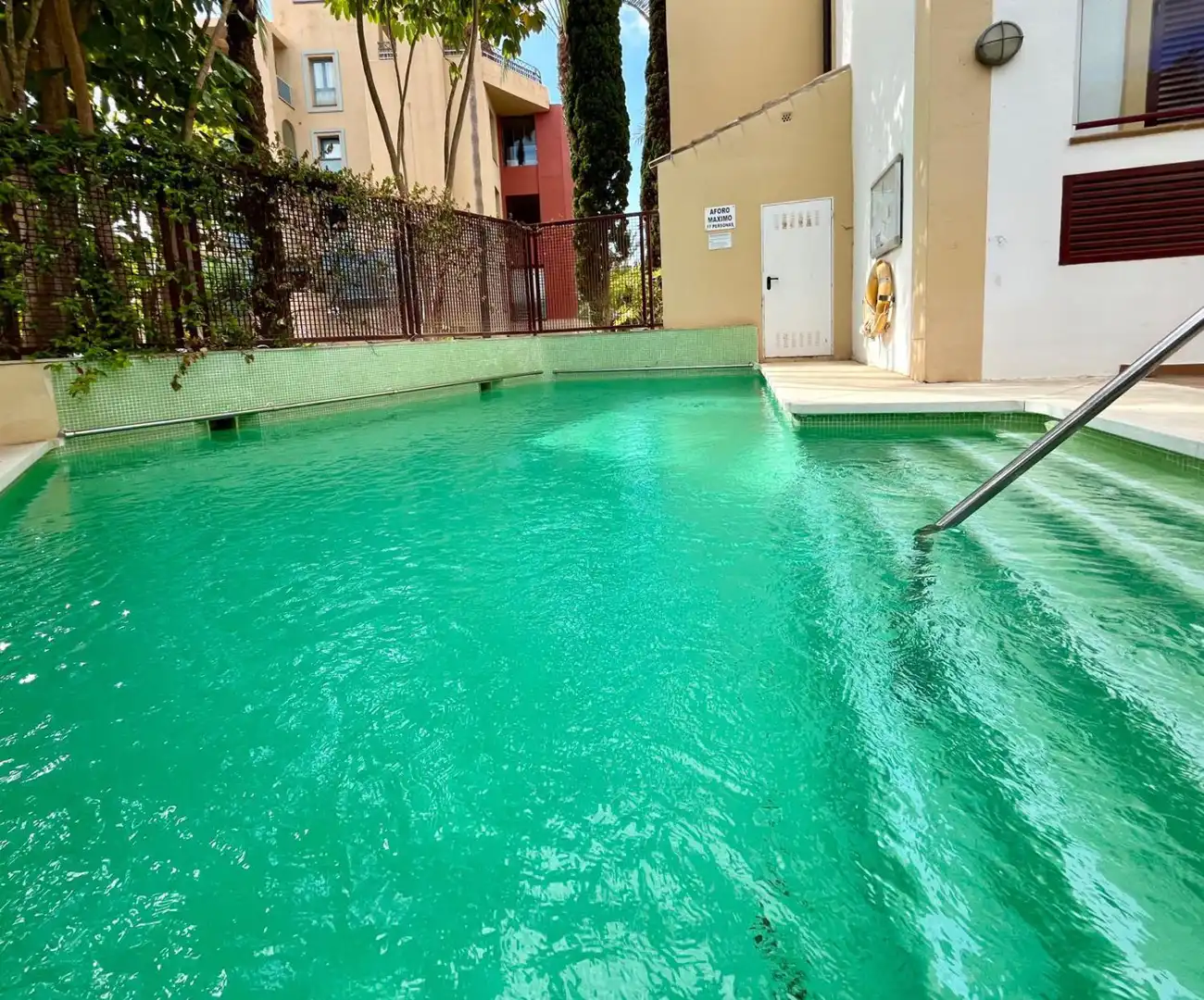Swimming pool of Apartments for rent in Sotogrande  with Air Conditioner, Heating and Terrace