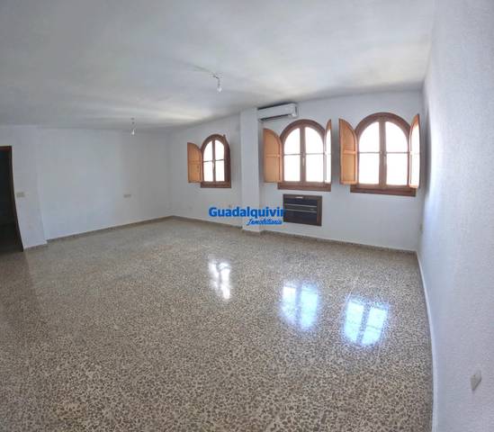 Piso en Venta en Calle RODRIGO DE TRIANA en Triana Casco Antiguo