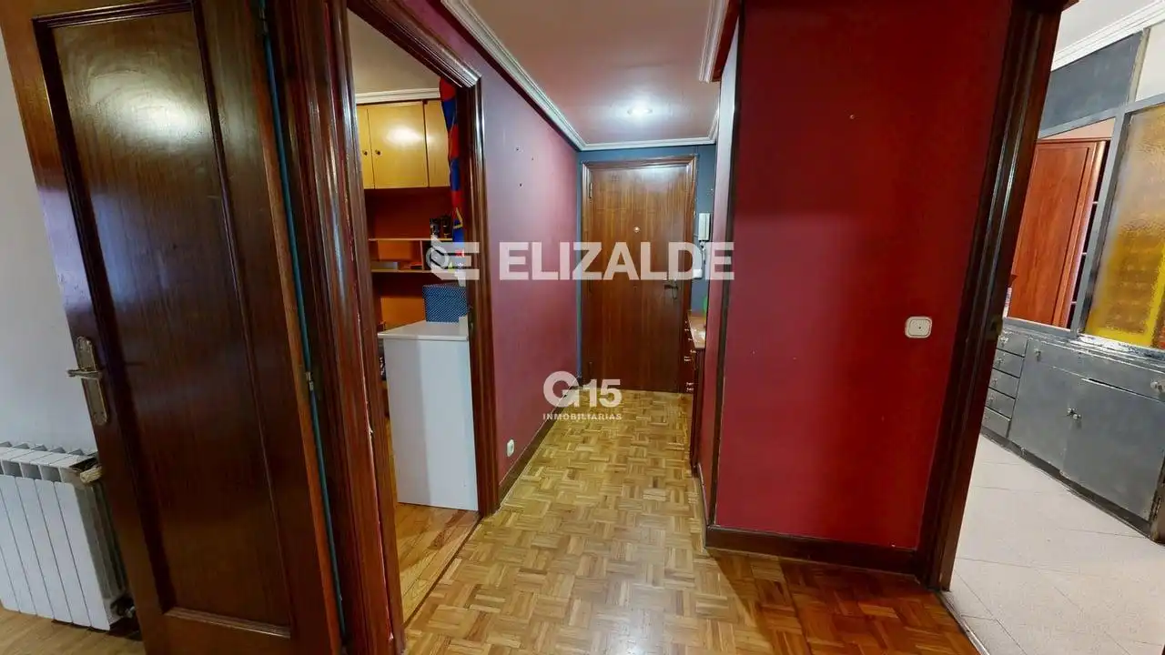 Pis en venda en Donostia - San Sebastián  amb Calefacció, Traster i Balcó