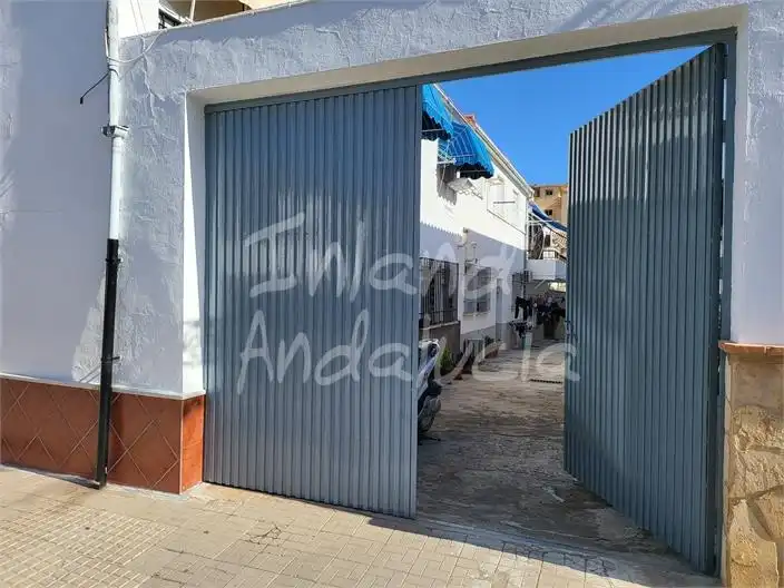 Apartments for sale in Antequera  with Air Conditioner and Alarm