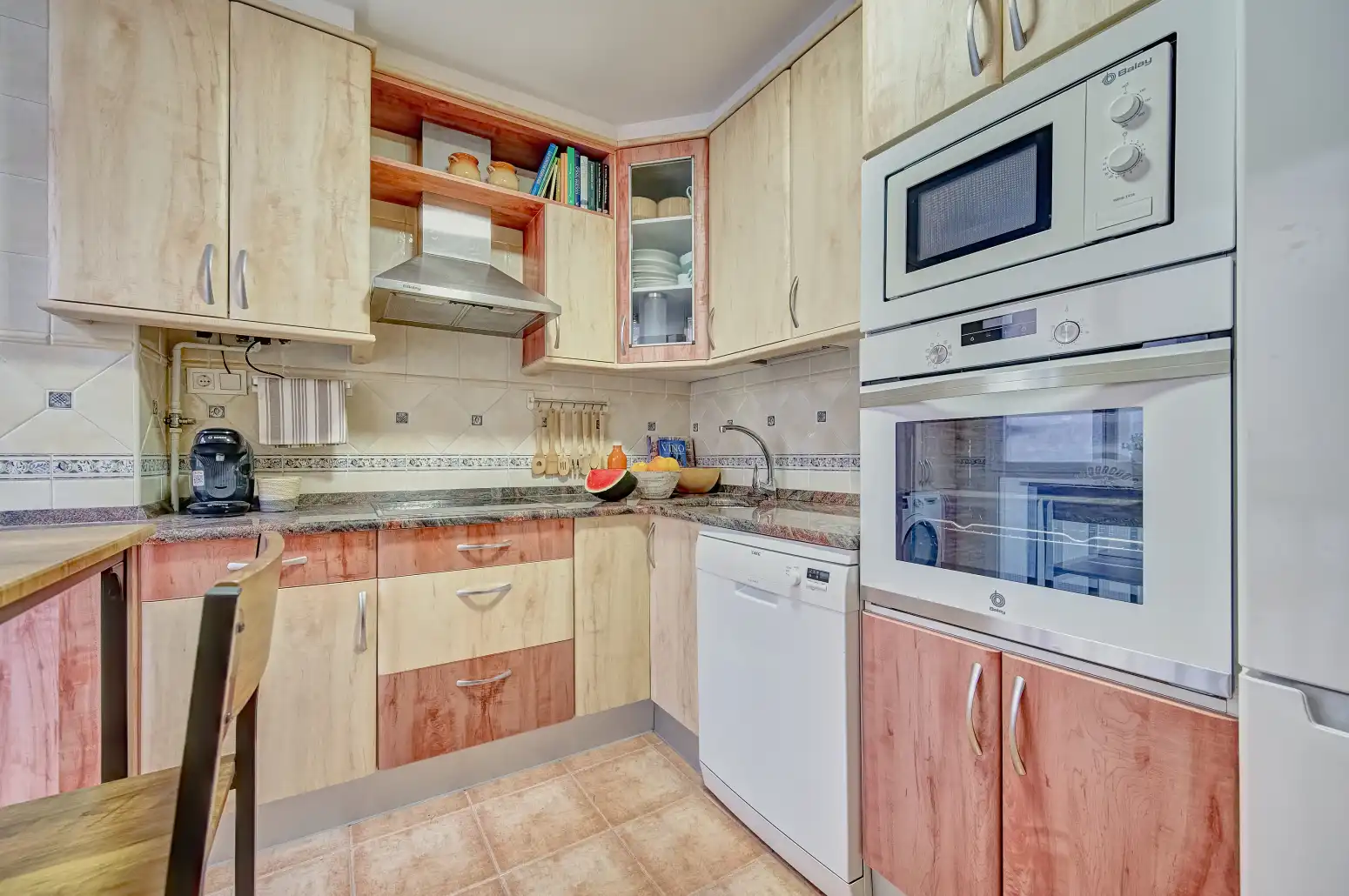 Küche von Wohnung zum Verkauf in  Pamplona / Iruña mit Heizung und Parkett